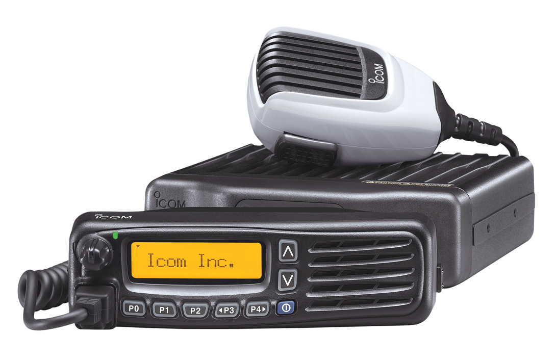 ICOM F6021 UHF 450-512 MHz Two Way Radio with Programming Software & Cable 
